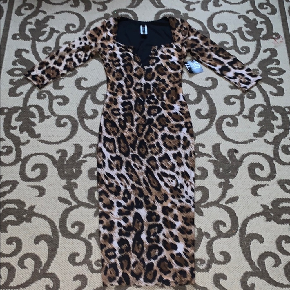 NWT! Leopard Print BodyCon Dress